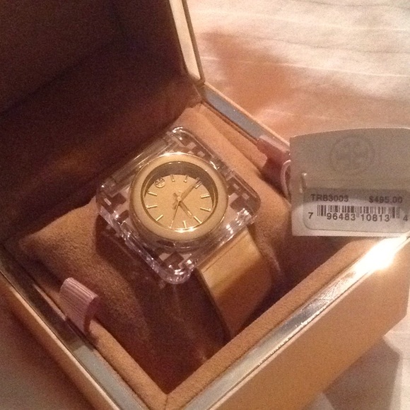 Tory Burch Jewelry - Tory Burch watch, has good battery